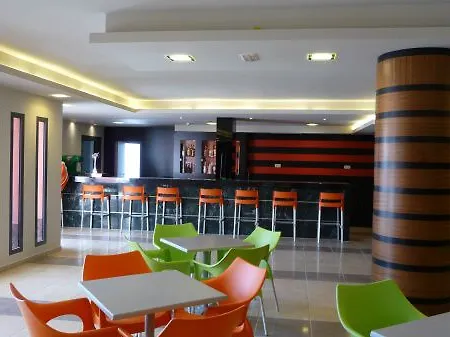 公寓 卡莱塔礁滩酒店 *